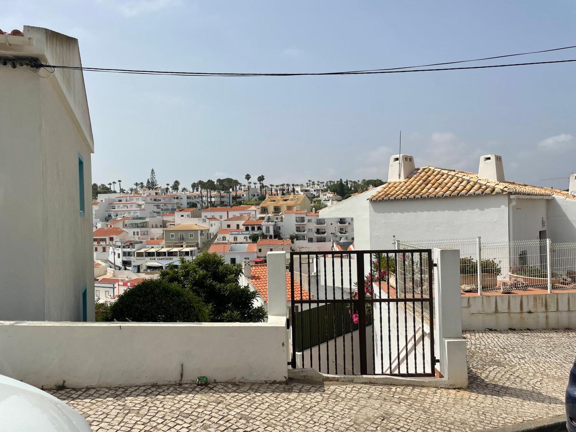 New! Apartment 50 Meters From The Beach Carvoeiro  Zewnętrze zdjęcie
